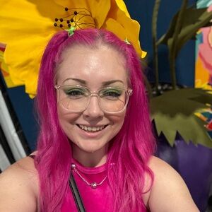 Meet your Posher, Kelly